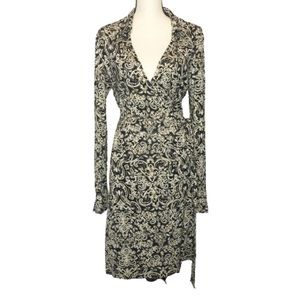 Diane von Furstenberg 100% Silk Wrap Dress
